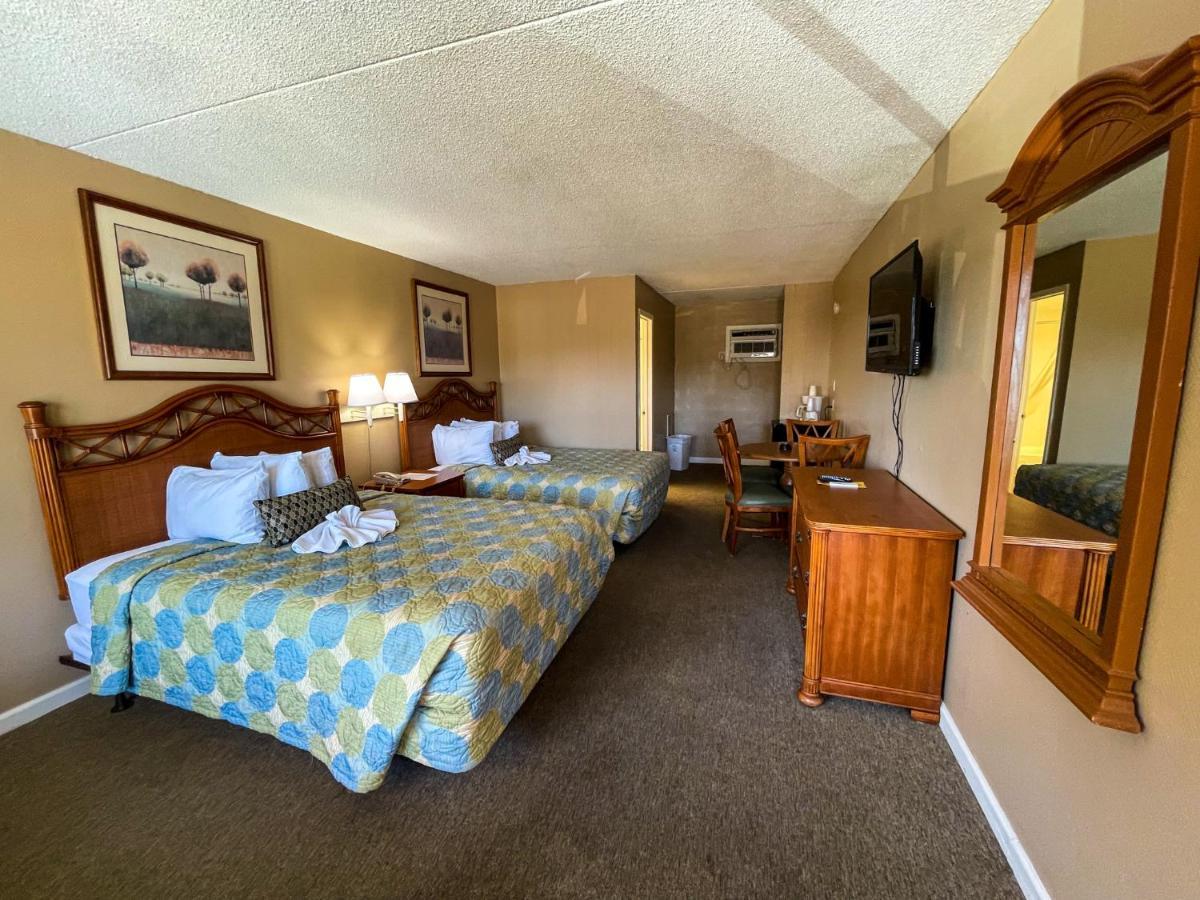 מירטל ביץ' Oceanfront Viking Motel מראה חיצוני תמונה